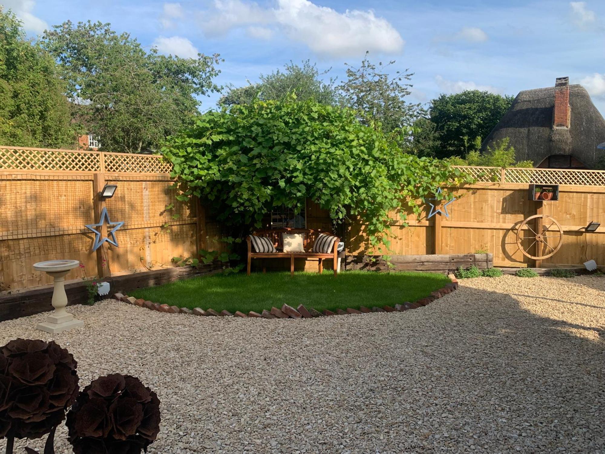 The Shack - Thatched Self Contained Annex Collingbourne Ducis Exterior photo