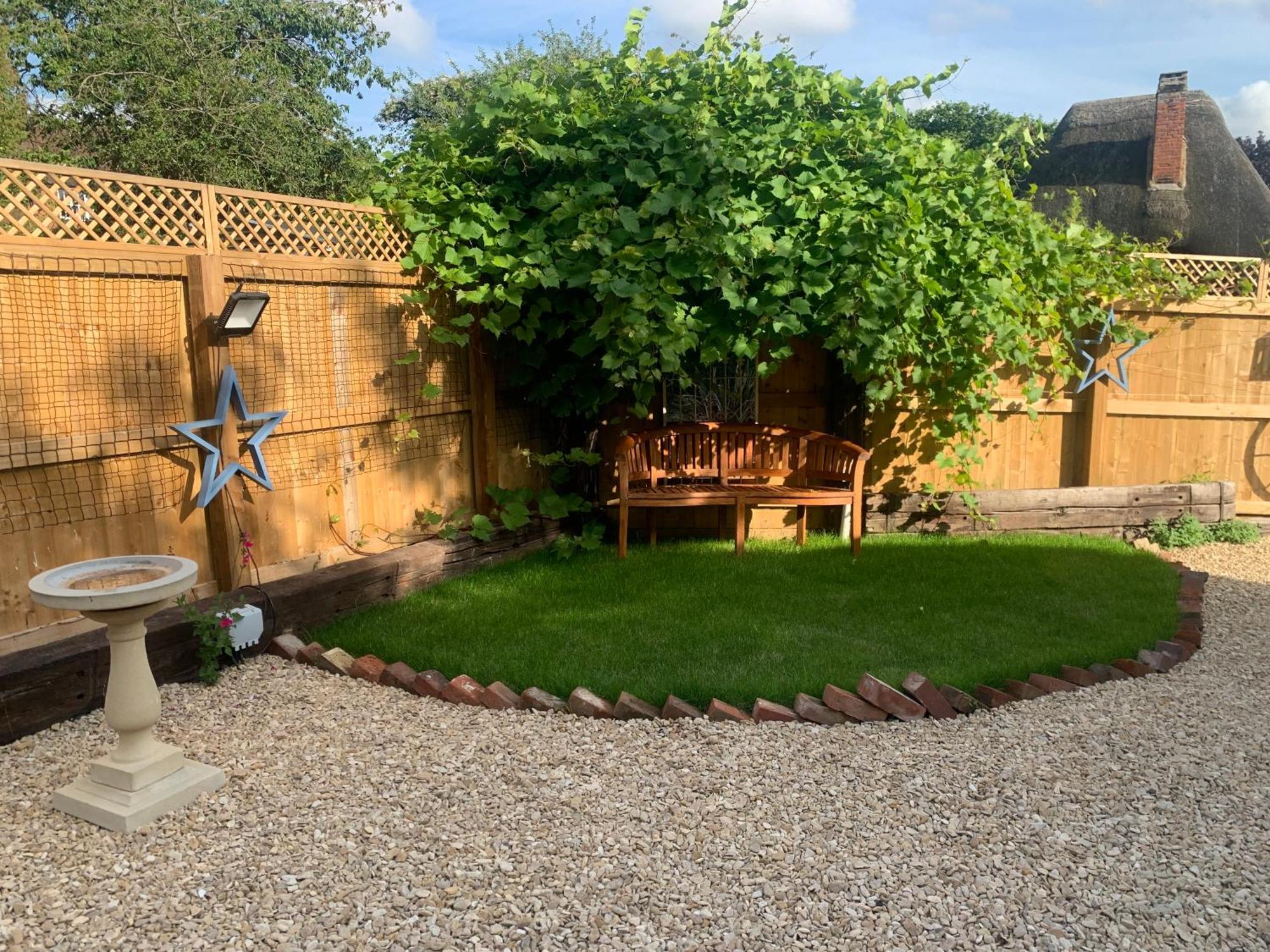 The Shack - Thatched Self Contained Annex Collingbourne Ducis Exterior photo